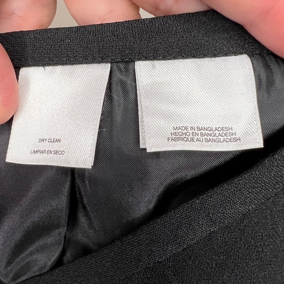 Jones Studio Ladies Black Skirt Size 4 - Picture 7 of 7